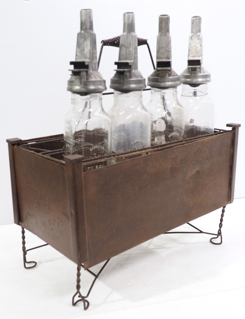 Early Mobiloil "BB" oil bottle rack (1 of 4)