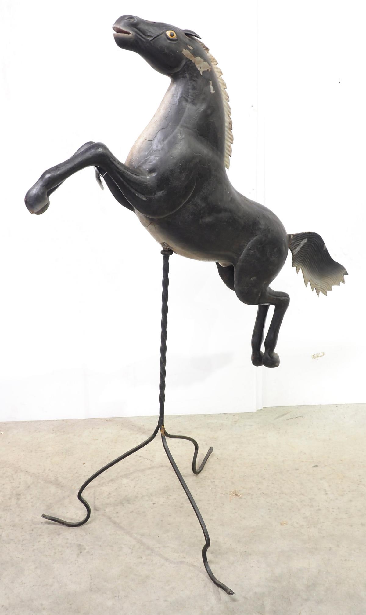 Large horse weathervane (1 of 4)
