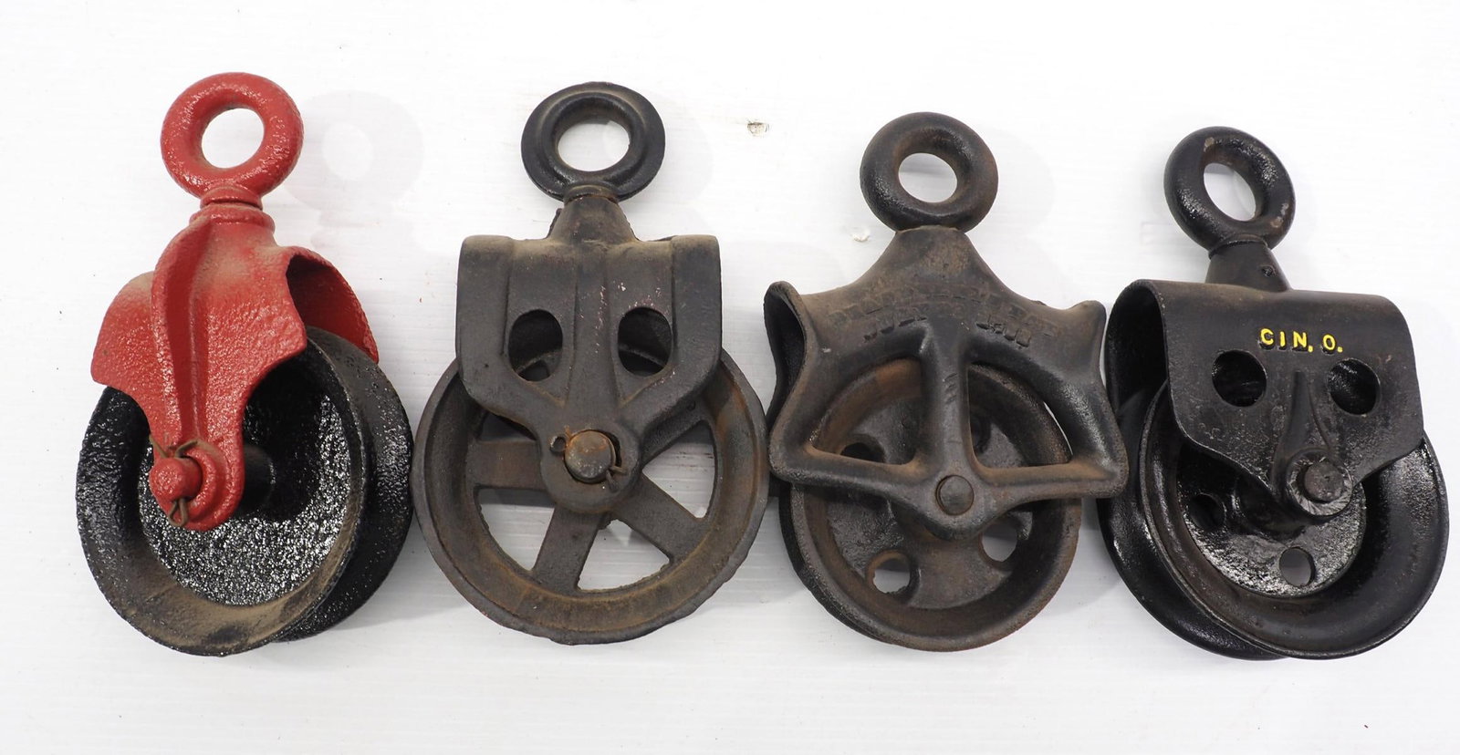 (4) All steel line pulleys: (4) All steel line pulleys