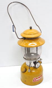 Coleman Gold 200A lantern: Coleman Gold 200A lantern - Good