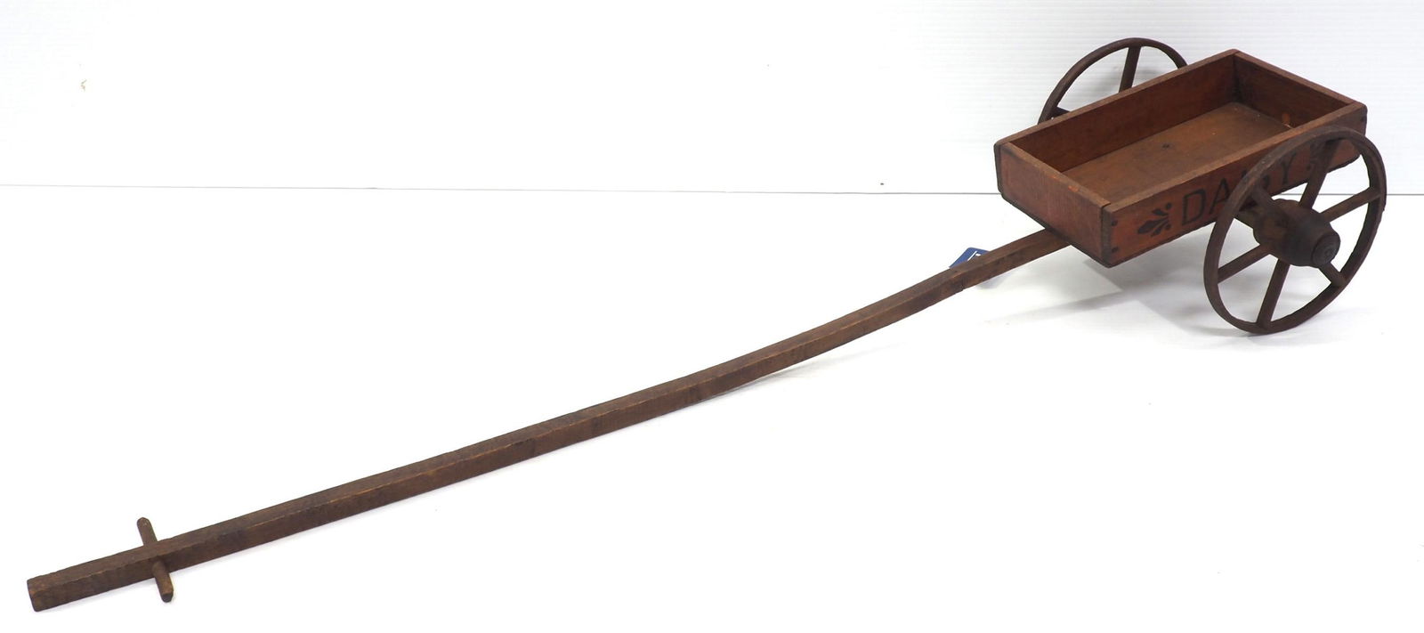 Child's Daisy pull-cart (1 of 3)