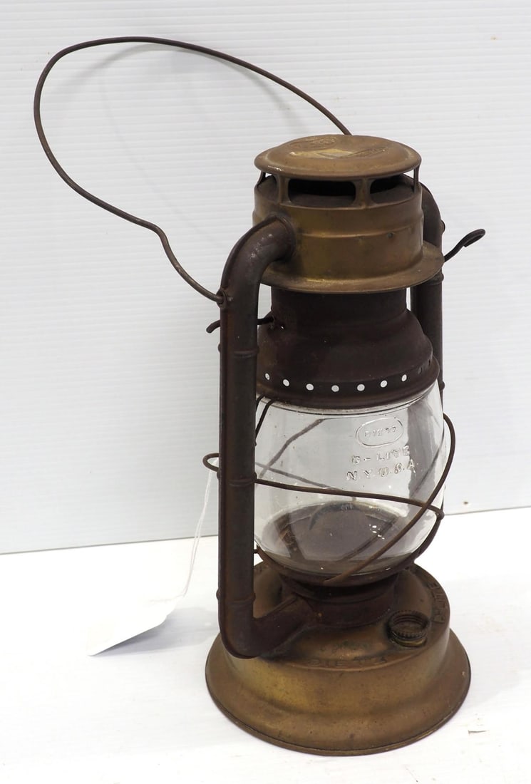 Brass barn lantern: Dietz New York brass barn lantern