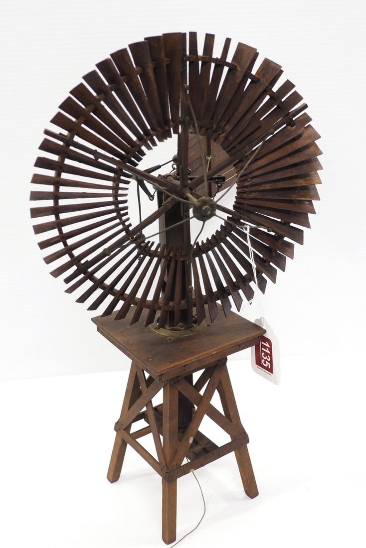 Wooden #190 salesman sample windmill (1 of 2)