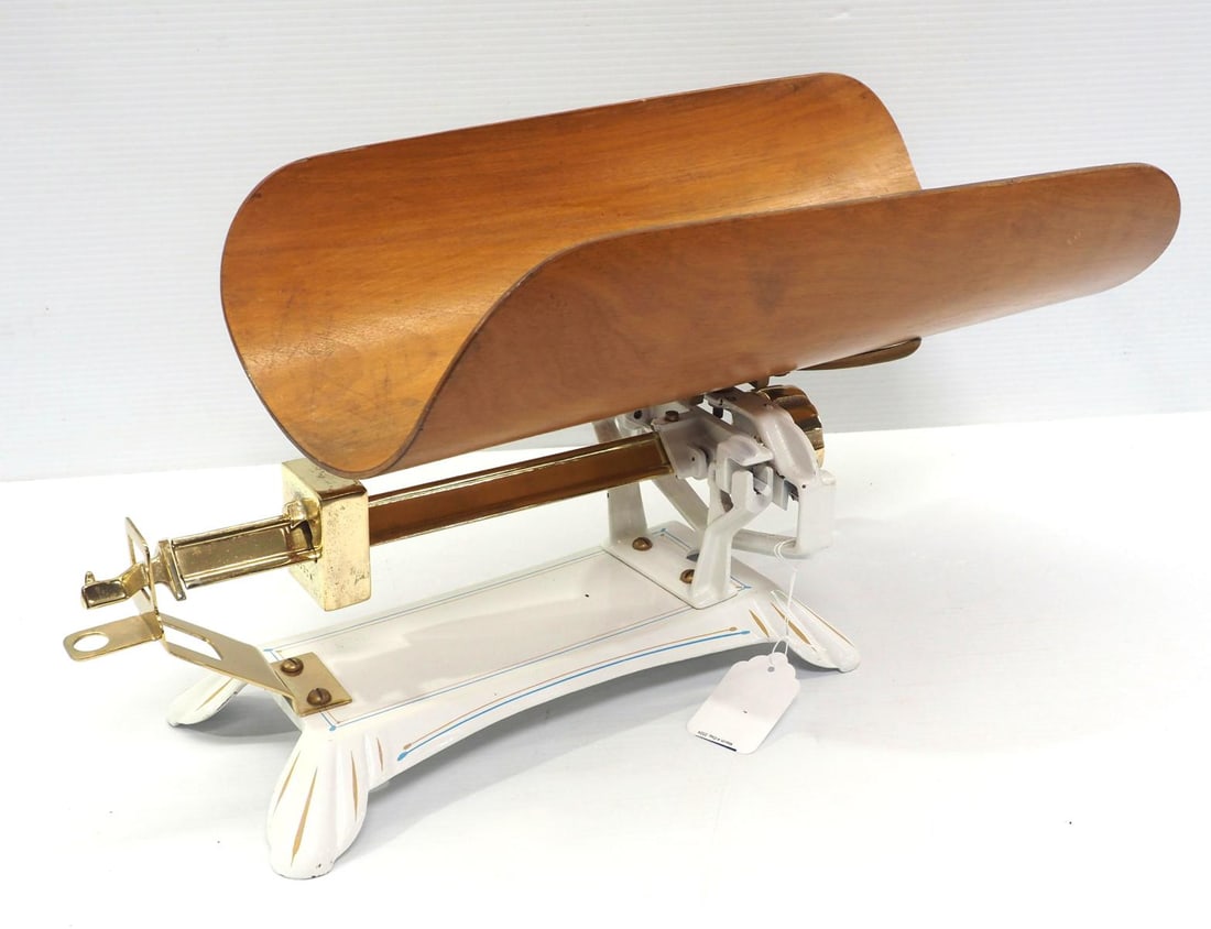 Cast iron with wooden tray balancing scale (1 of 3)