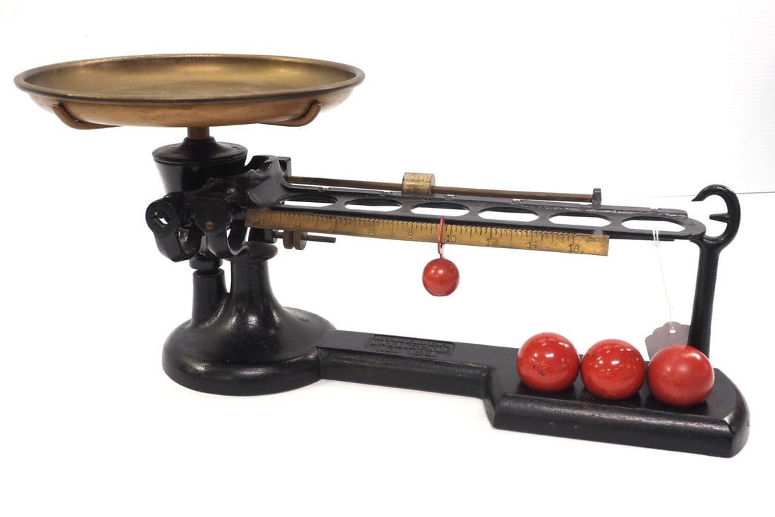 Cast iron and brass #124 "Ball" scale (1 of 3)