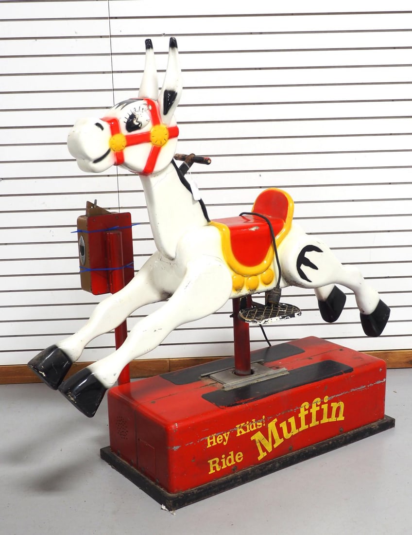 Coin-op "Muffin" kids ride horse (1 of 4)