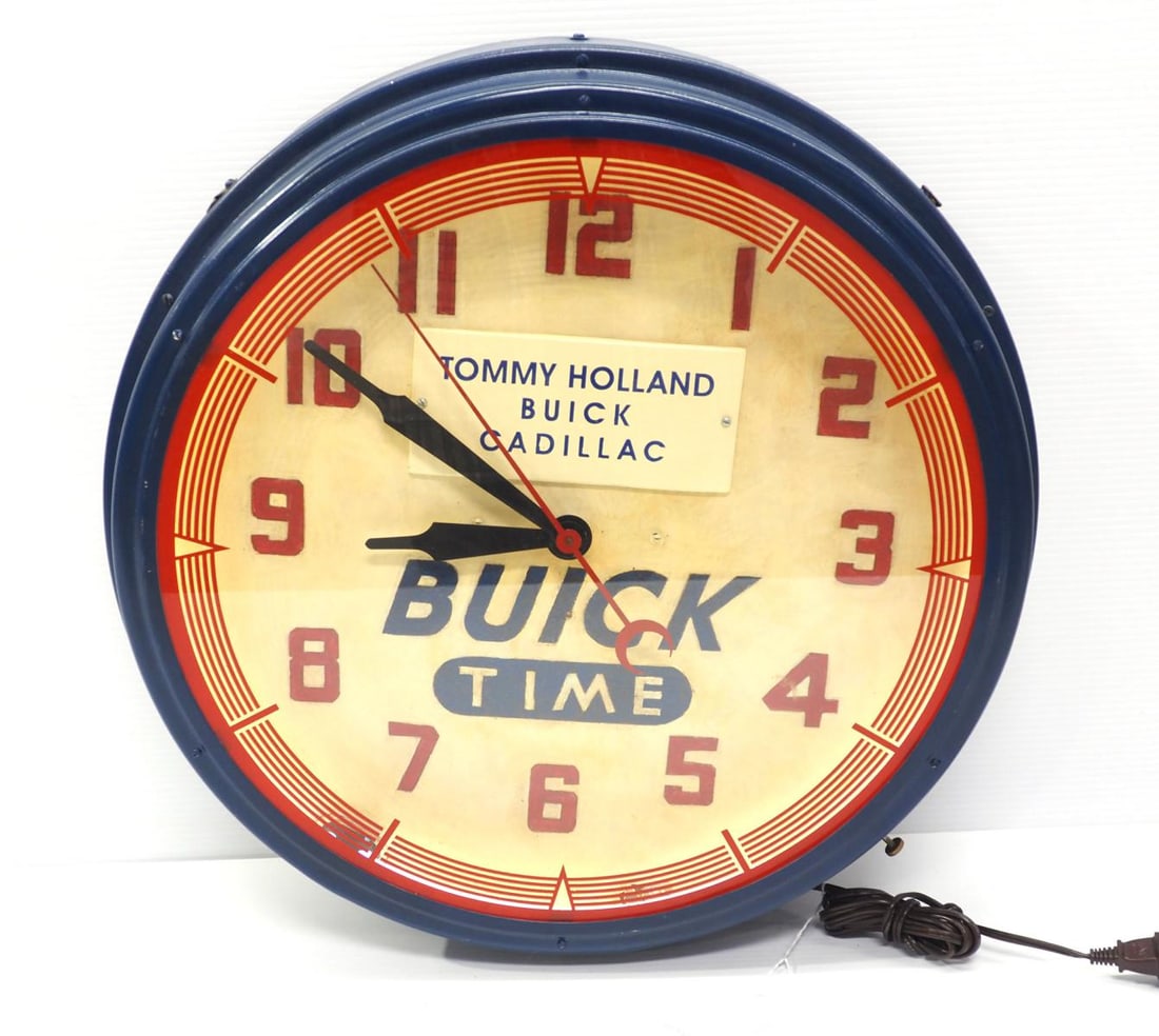 Neon Tommy Holland Buick Cadillac clock (1 of 3)