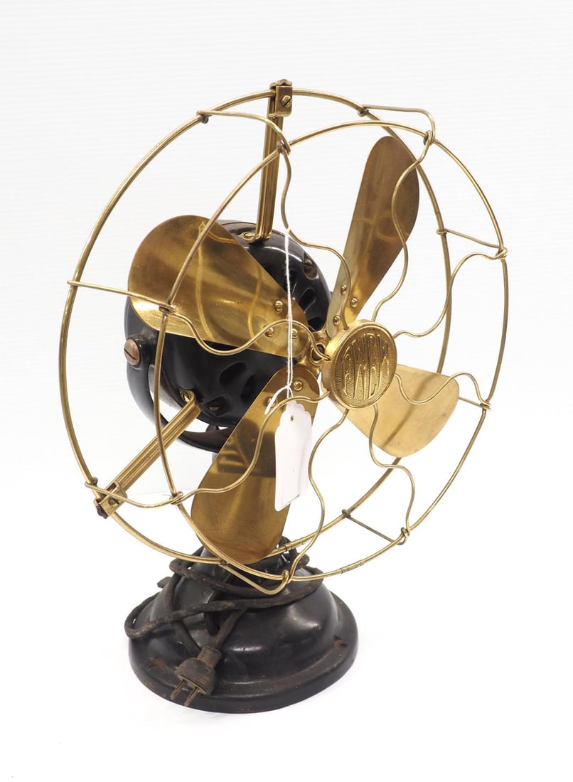 Fort Wayne Electric Works electric fan (1 of 4)