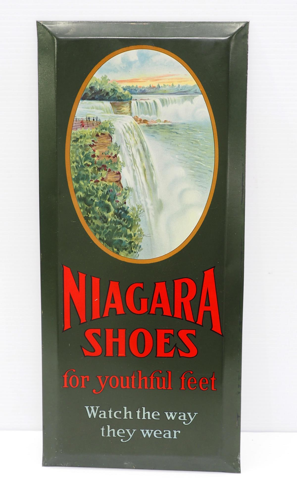 Niagara Shoes sign (1 of 2)