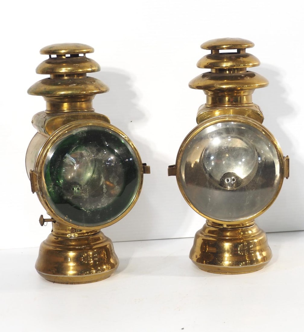 Pair of brass Rothschild & BLS, Paris side lights (1 of 4)