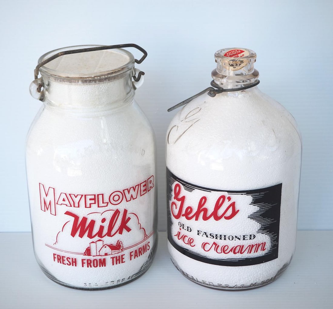 (2) 1 gallon milk bottles (1 of 2)