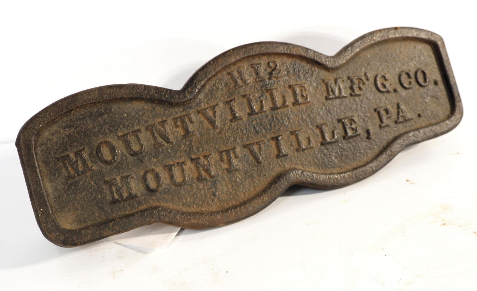 Embossed cast iron Mountville Mfg. Co. plate (1 of 3)