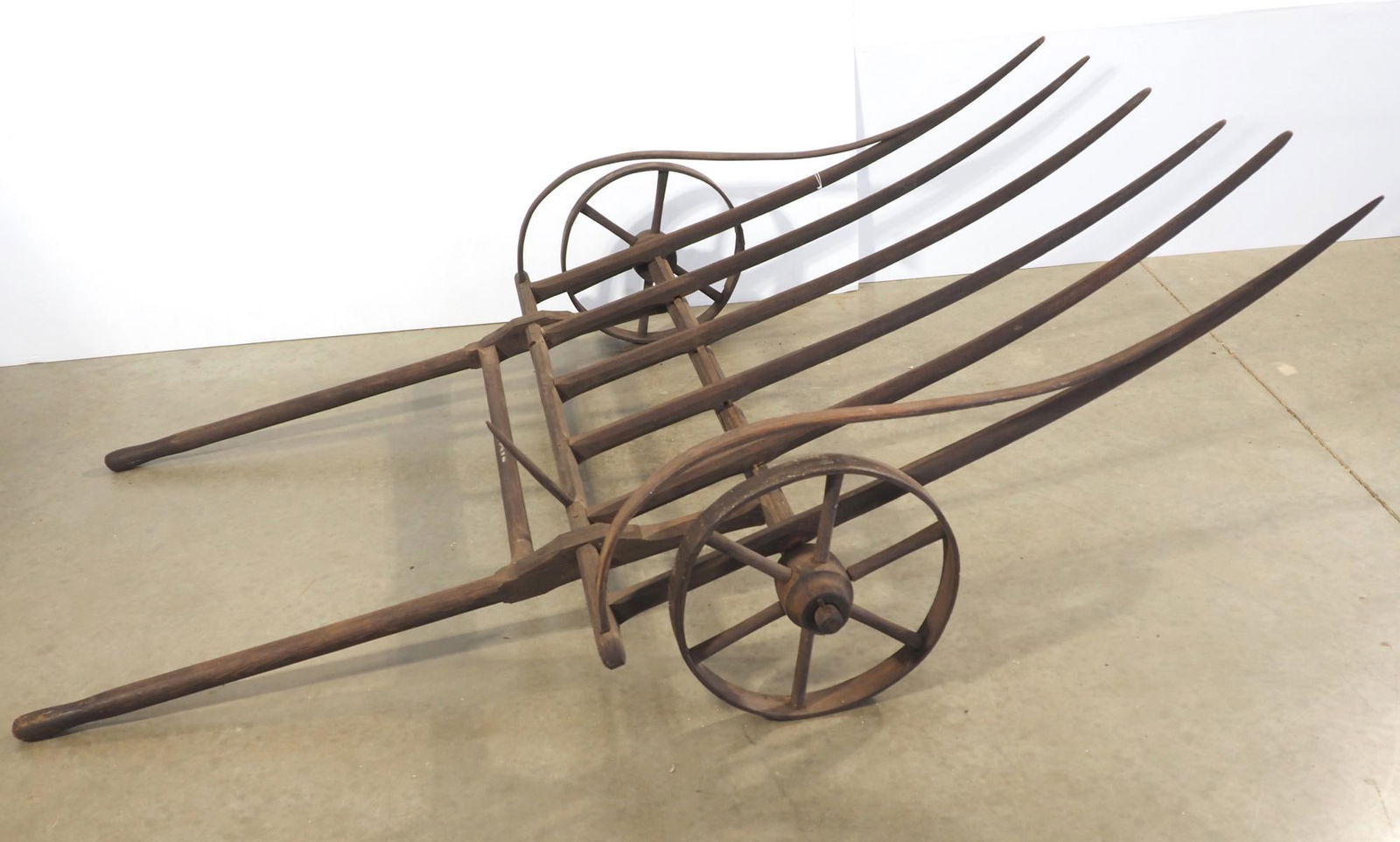 Wooden push hay rake (1 of 2)