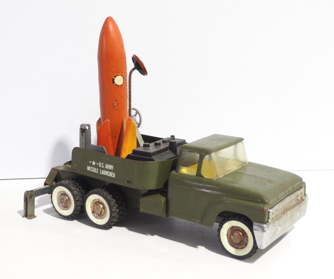Structo US Army Missile Launcher truck (1 of 3)