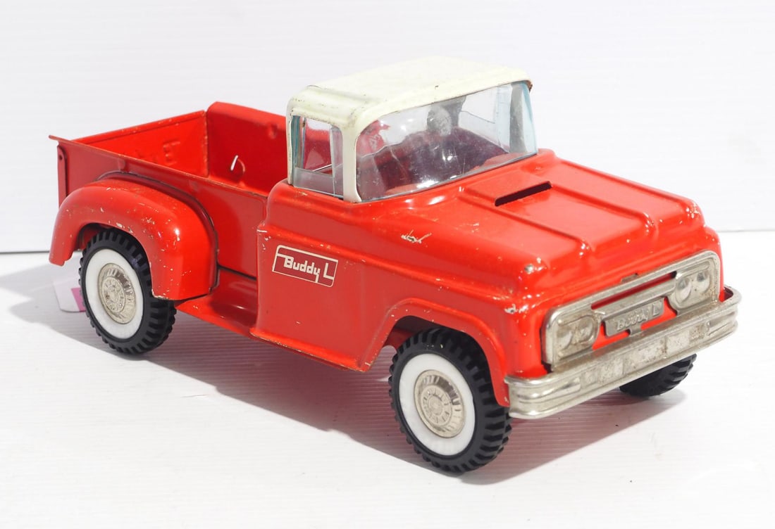 Buddy L pick-up truck (1 of 3)