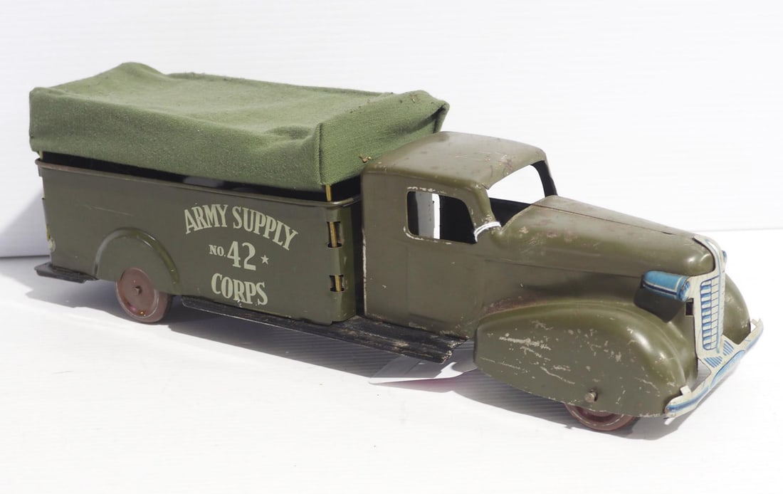Wyandotte Army Supply #42 Corp truck (1 of 3)