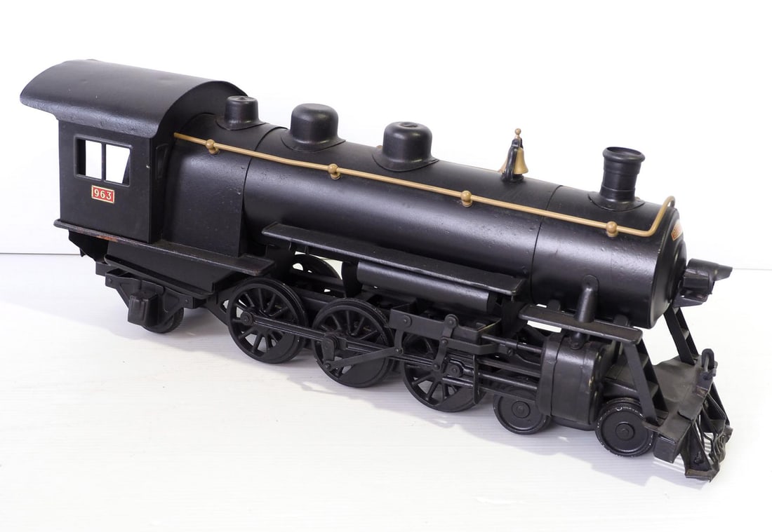 Buddy L garden size train engine (1 of 5)