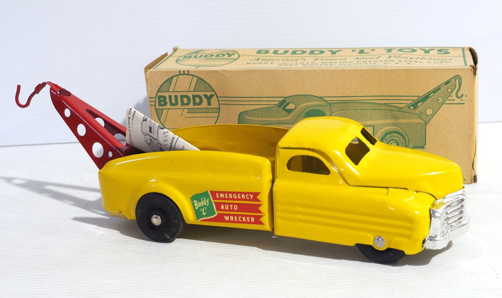 Buddy L No.3317 Emergency Auto Wrecker (1 of 4)