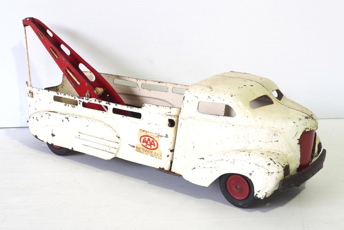 Wyandotte AAA wrecker: Wyandotte AAA wrecker - Fair, original