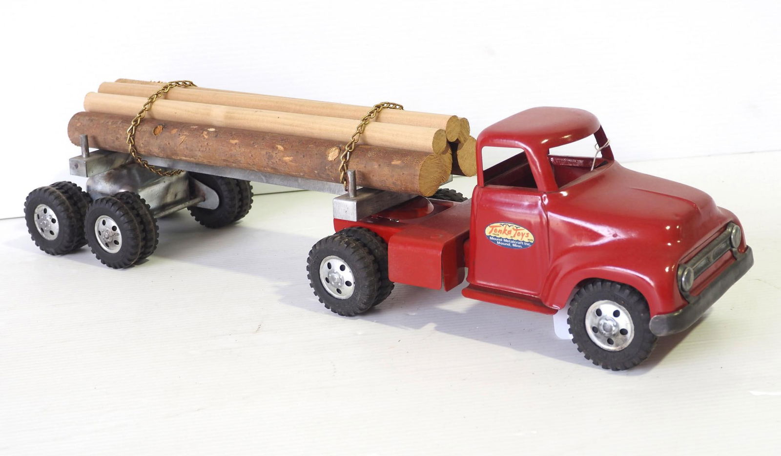 Tonka log hauler truck with older repaint (1 of 4)