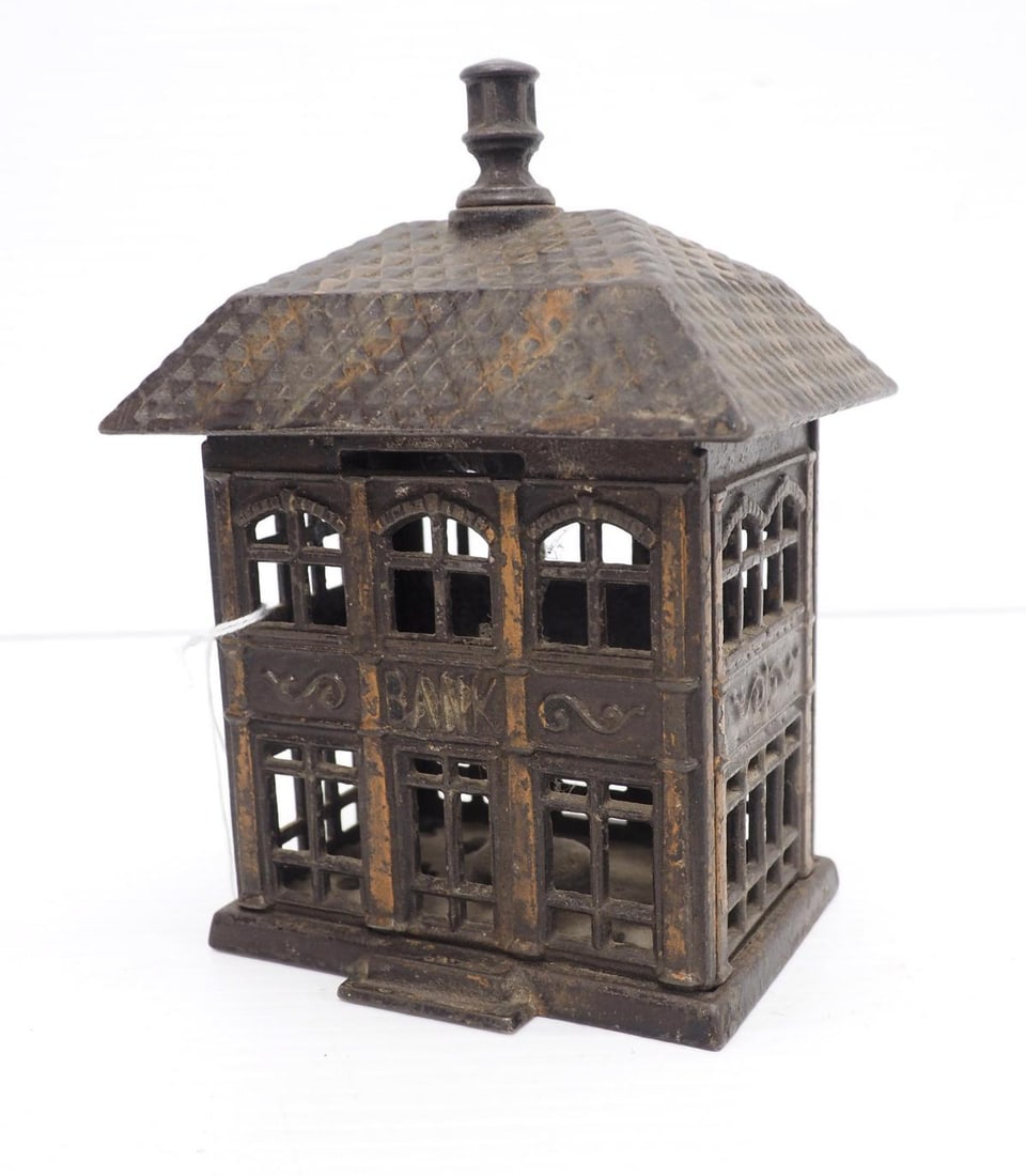 Cast iron "Finial" bank (1 of 3)