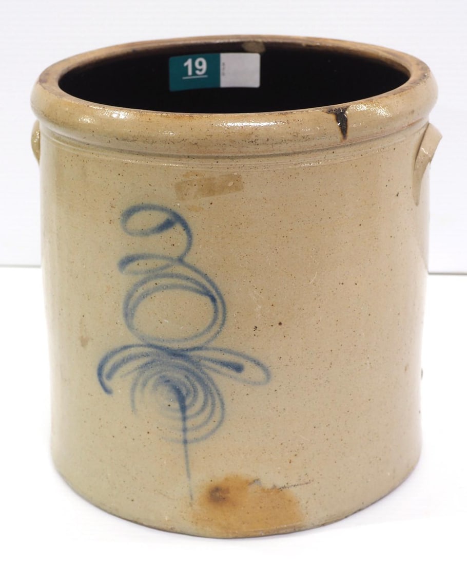 3 gallon beesting crock (1 of 3)