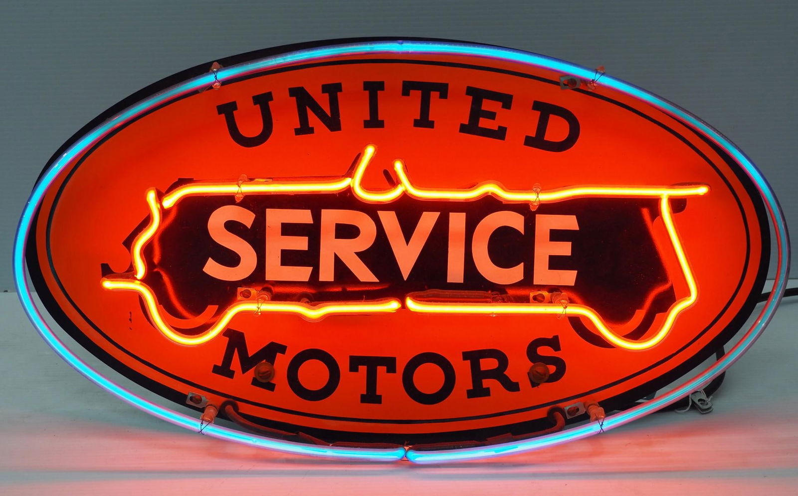 Neon United Motors Service sign (1 of 3)