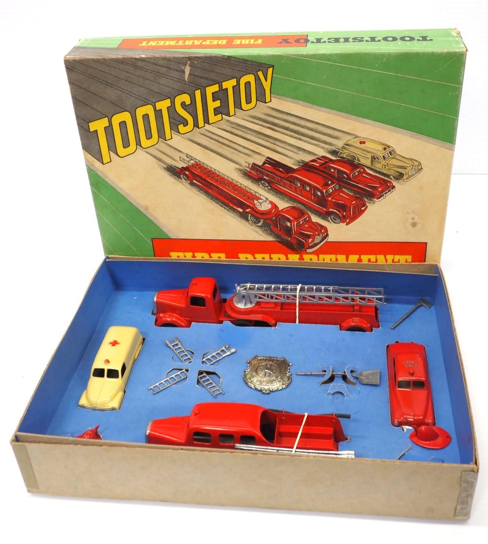 Tootsie Toy Fire Dept. Set (1 of 3)