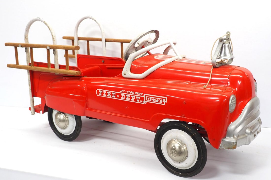 Murray City Fire Department pedal car: Murray City Fire Department pedal car - Good * * WILL NOT SHIP
