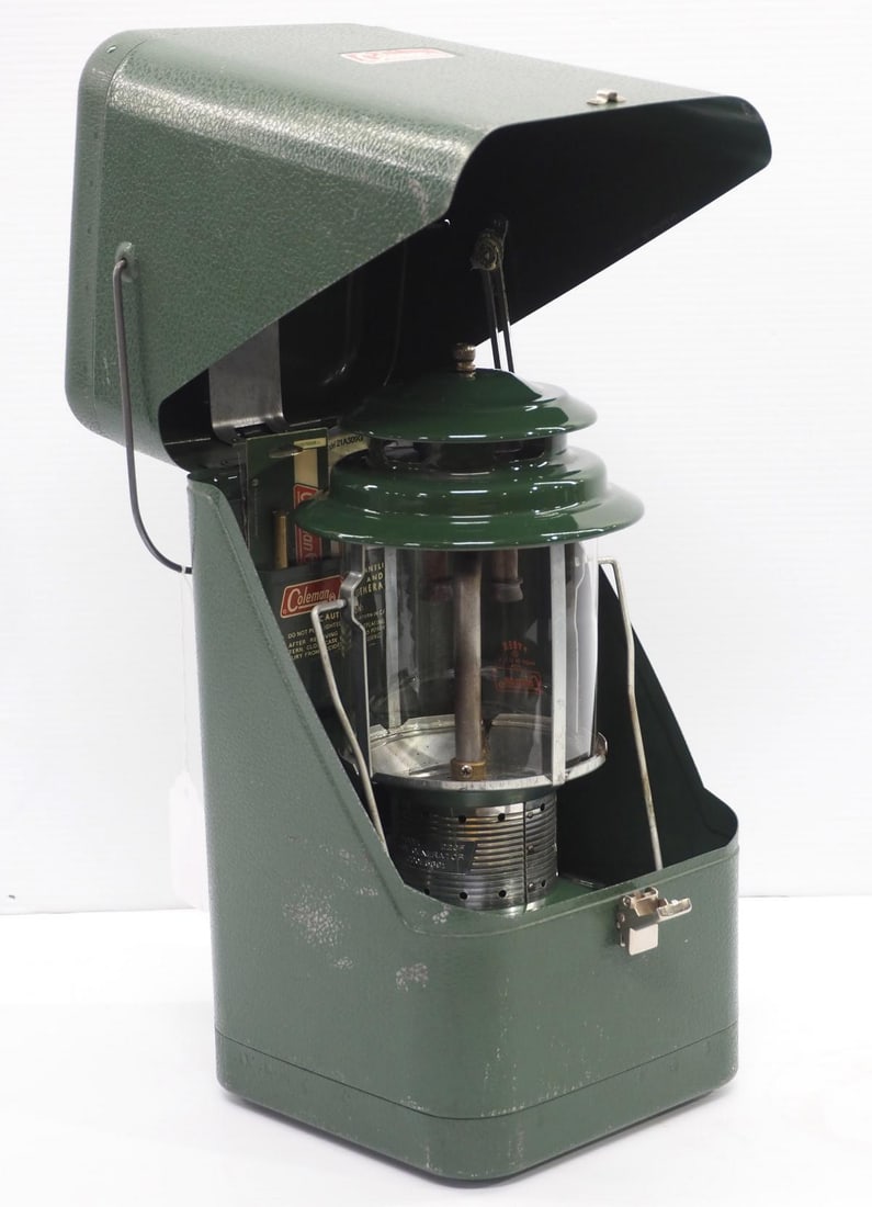 Coleman Model 220F 2-mantle lantern: Coleman Model 220F 2-mantle lantern with metal case, dated 6-72 - Very Good * * This lot will be delivered to the UPS Store for professional packing and shipping.