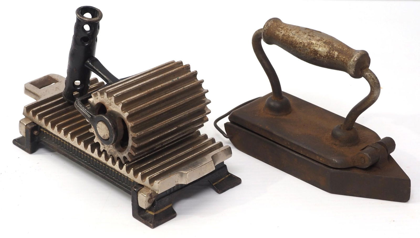 (2) Cast iron fluting irons: (2) Cast iron fluting irons