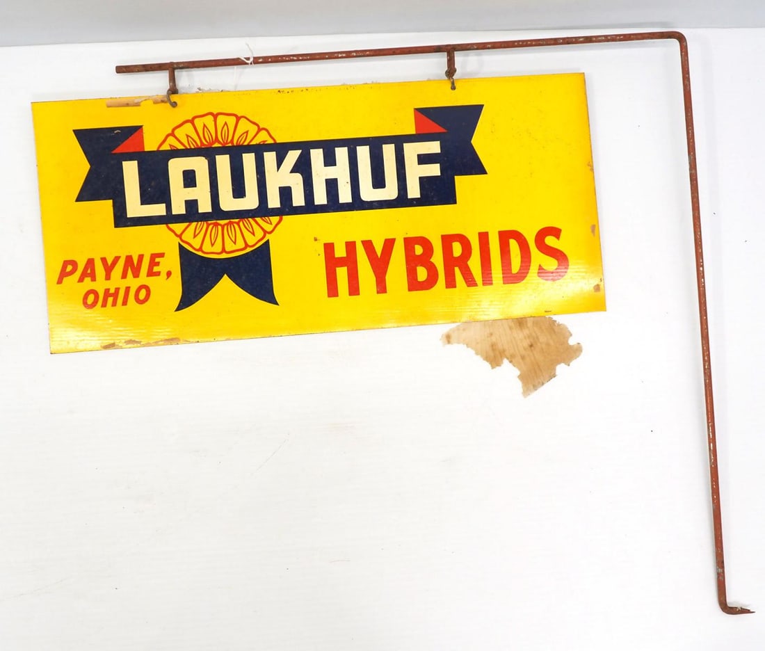 Laukhuf Hybrids fence sign (1 of 3)