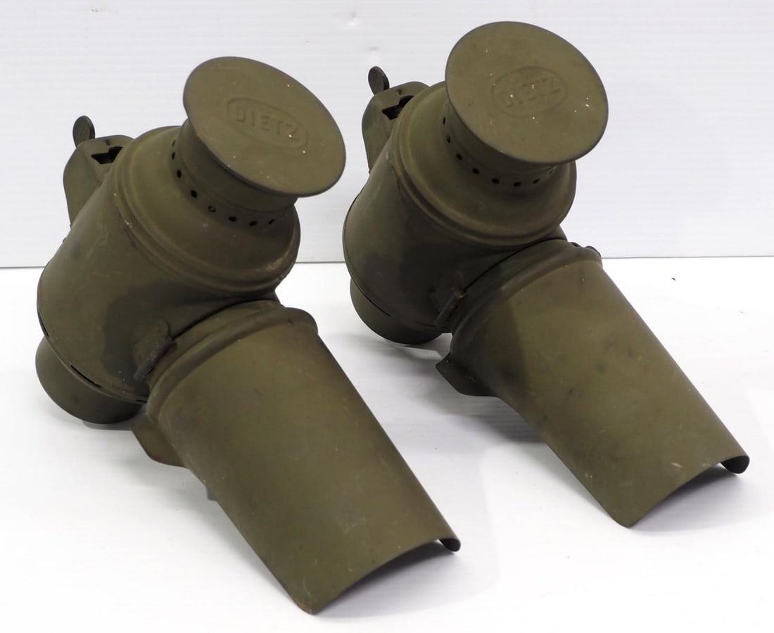 (2) Dietz kerosene Army lamps, NOS: (2) Dietz kerosene Army lamps, NOS - Never used