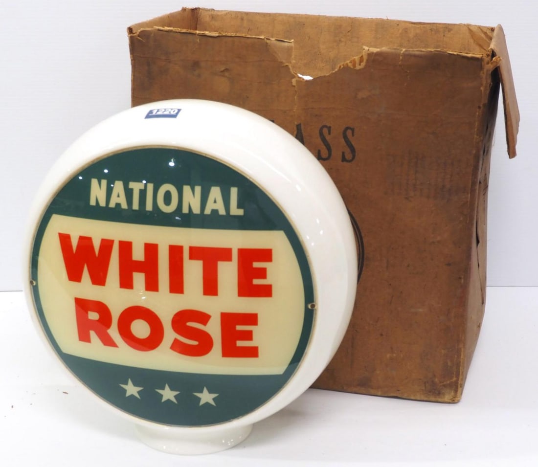 National White Rose gas pump glass globe (1 of 6)
