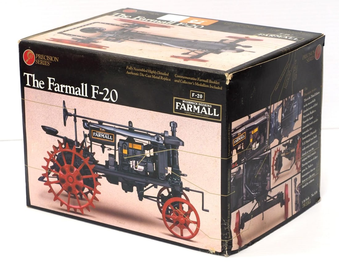Ertl Farmall F-20 Tractor (1 of 2)