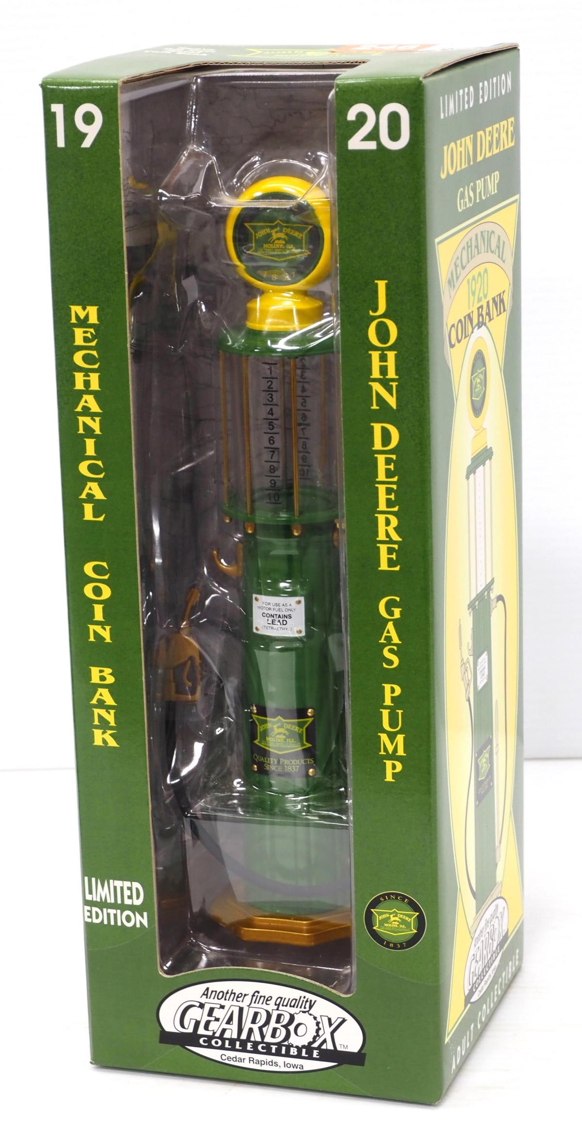 Gearbox JD 1920 Mechanical Coin Bank Gas Pump: Gearbox John Deere 1920 Mechanical Coin Bank Gas Pump, Limited Edition - NIB