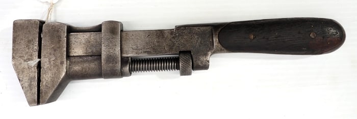 Perfect Handle screw-adjust monkey wrench