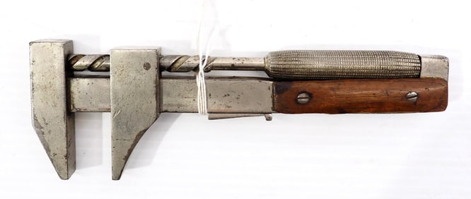 Nickel-plated spiral quick-adjust nut wrench