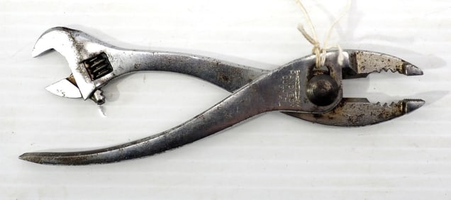 Handyboy combination tool