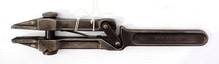 Craft adjustable alligator pipe wrench