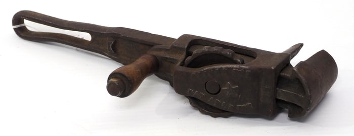 RARE Oliver No.2 adjustable wagon wrench