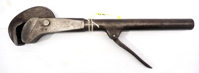 Ireland quick-adjust pipe wrench