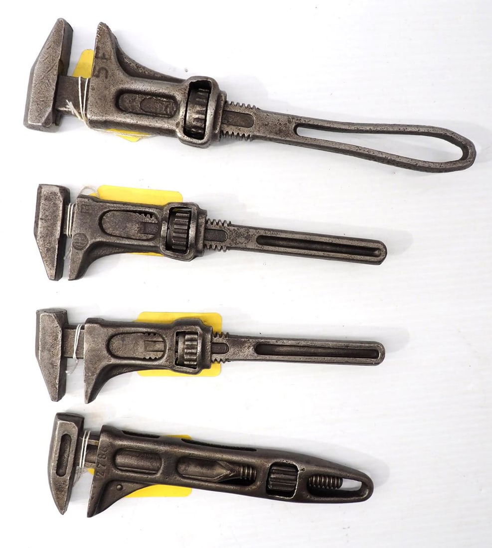 (4) International Harvester Co. nut wrenches (1 of 2)