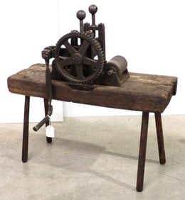 Complete hand-crank wagon tire roller