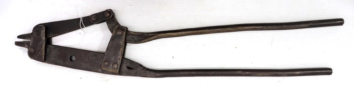 Unusual blacksmith double-action tongs
