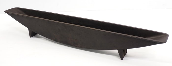 Cast iron wagon wheel soaker