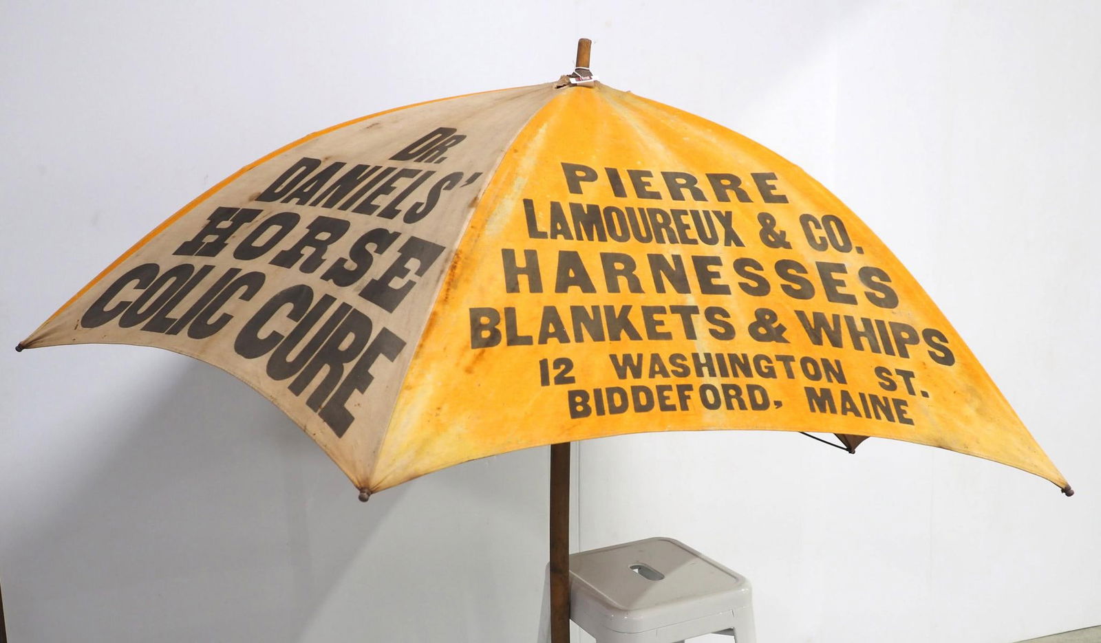 Cloth umbrella advertising Dr Daniels (1 of 4)