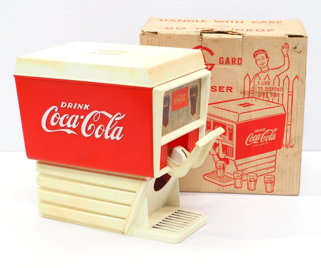Plastic toy Coca Cola dispenser No.1500 (1 of 2)