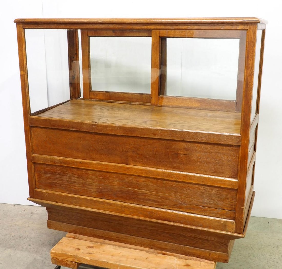 Wood & glass floor model country store showcase (1 of 2)