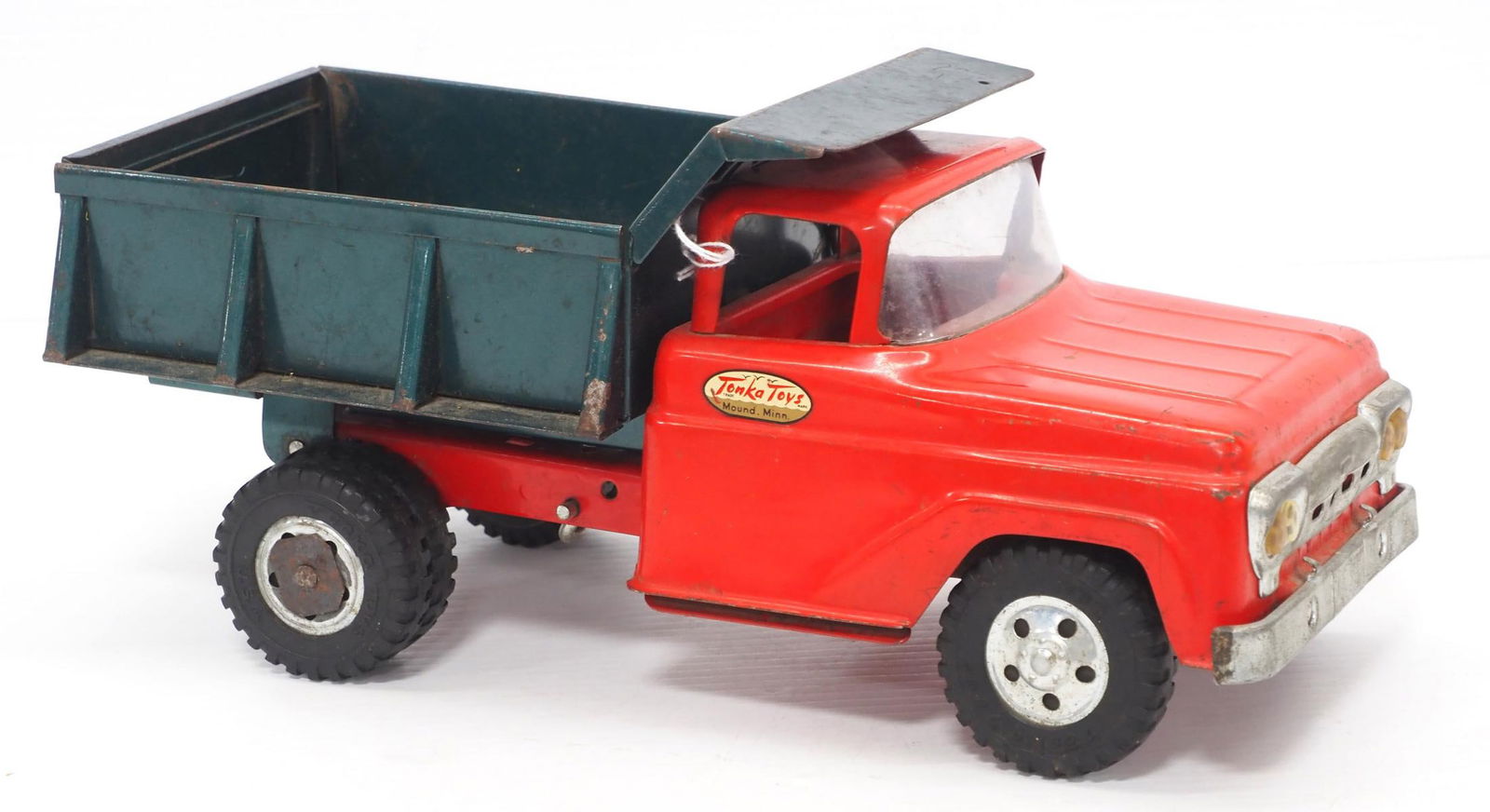 Tonka Dump Truck (1 of 2)